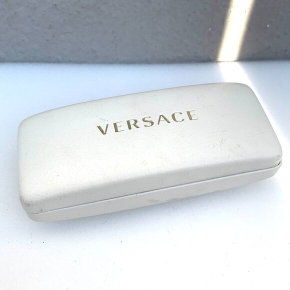 Versace White Leather Sunglasses Case With Gold Logo - Picture 1 of 5